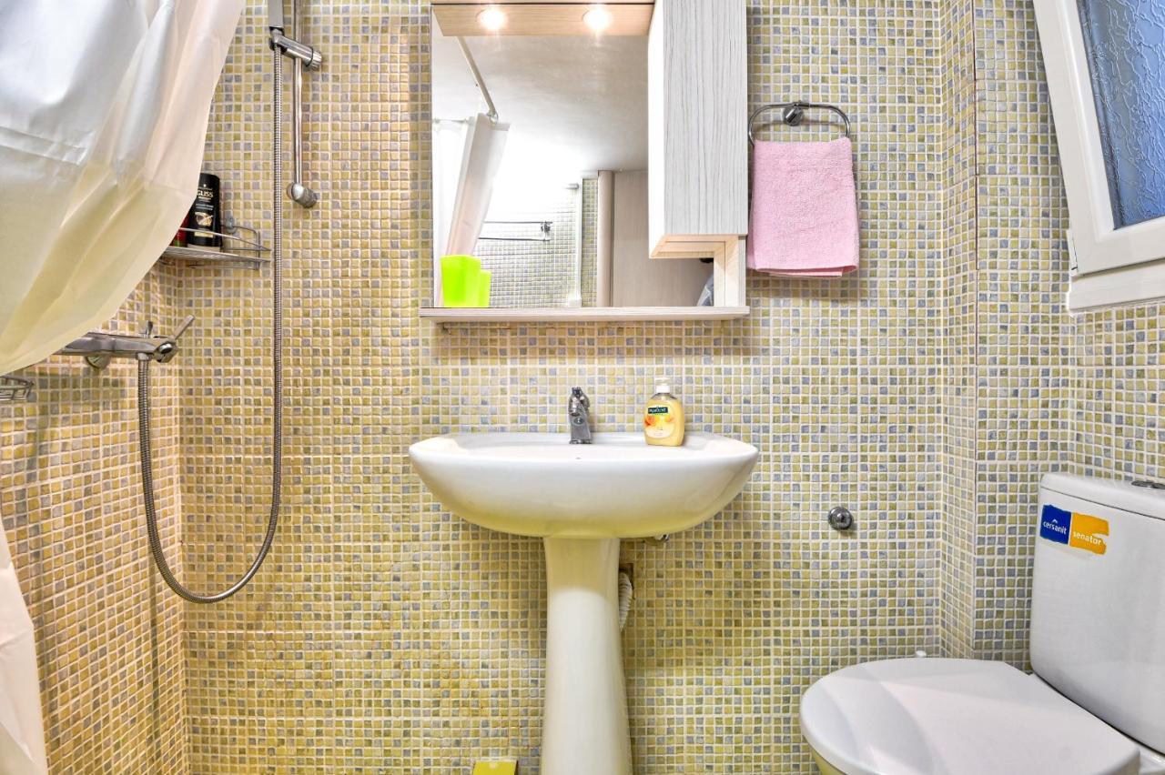 Lofos Apartment Афіни Екстер'єр фото